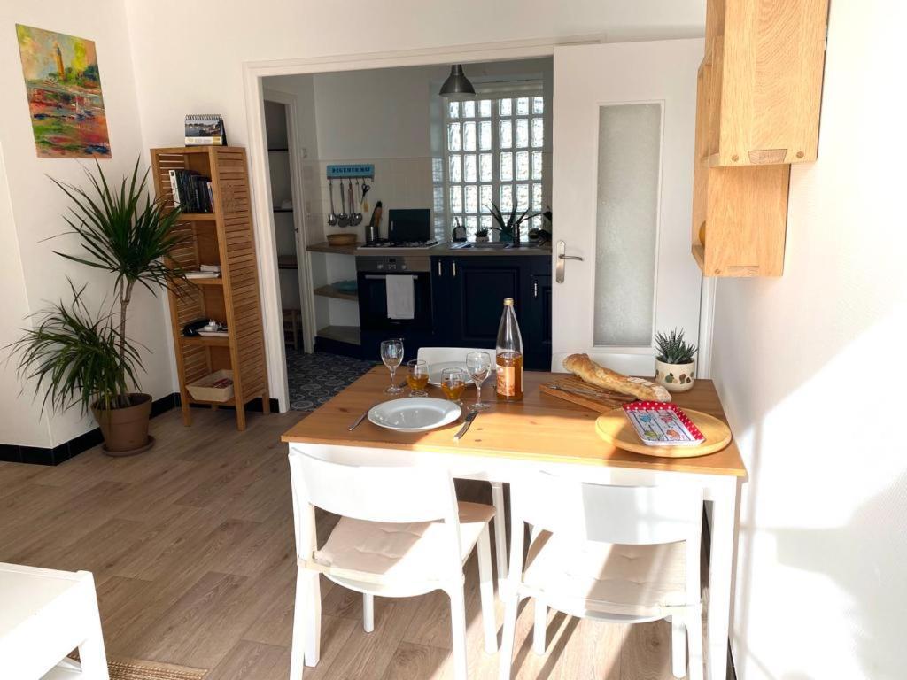 Ty Gavrinis - T2- Centre Bourg - 100M De La Mer 라흐모흐-바덩 외부 사진